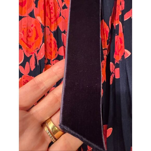 Silk Tory Burch Skirt with Velvet Bow - Picture 3 of 8